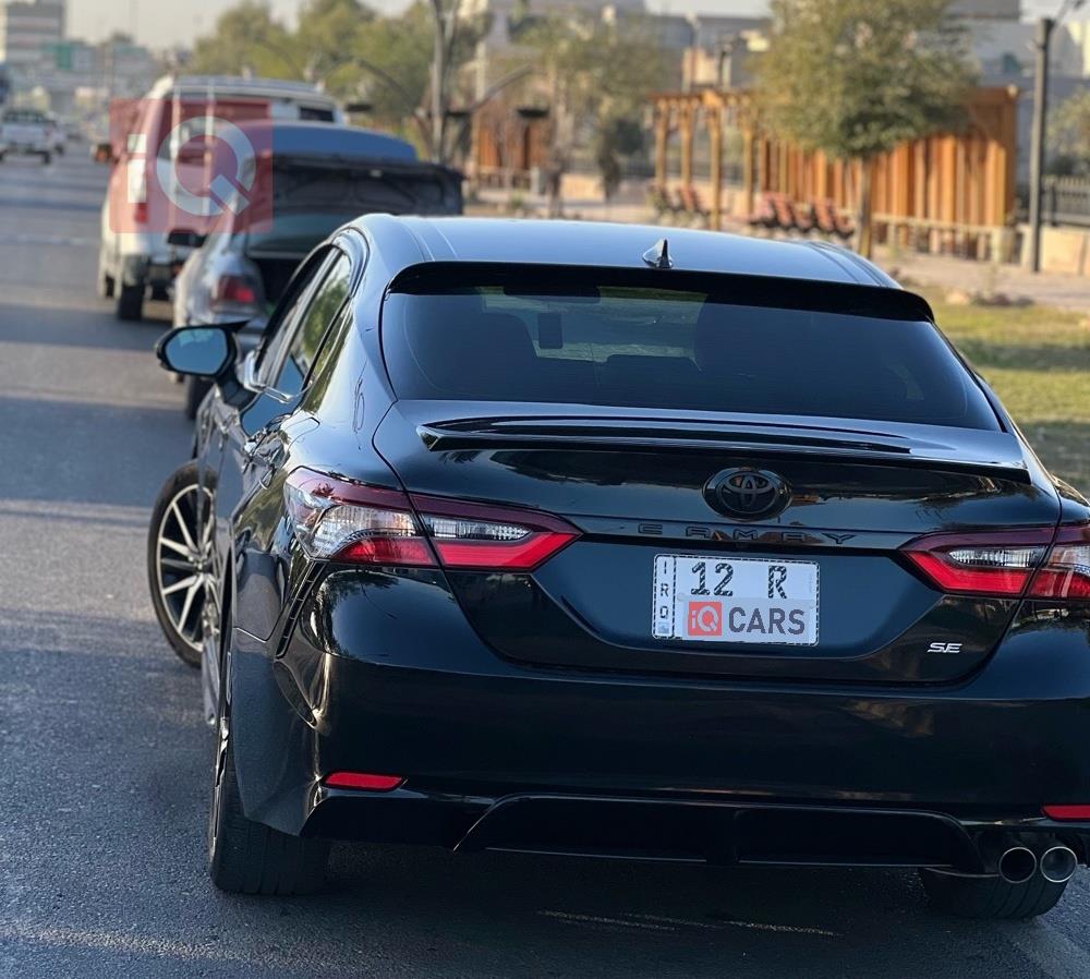 تۆیۆتا کامری